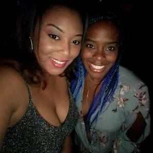 Meet your Posher, Nia